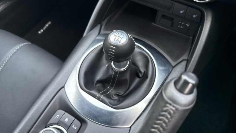 Mazda MX-5 RF 1.5 [132] Exclusive-Line 2dr Petrol Convertible